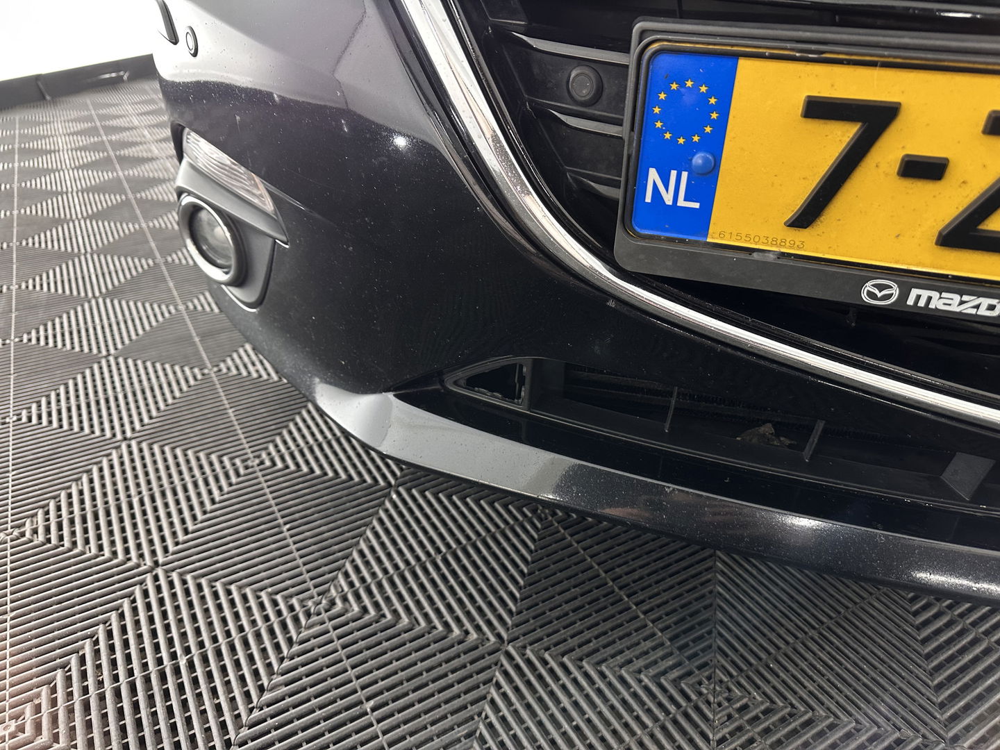 Mazda 3 2.2D Skylease GT *LEATHER | CRUISE | HEATED-COMFORTSEATS | HEAD UP | PRIVACYGLASS | XENON | TOWBAR | LANE-ASSIST |  18"ALU*