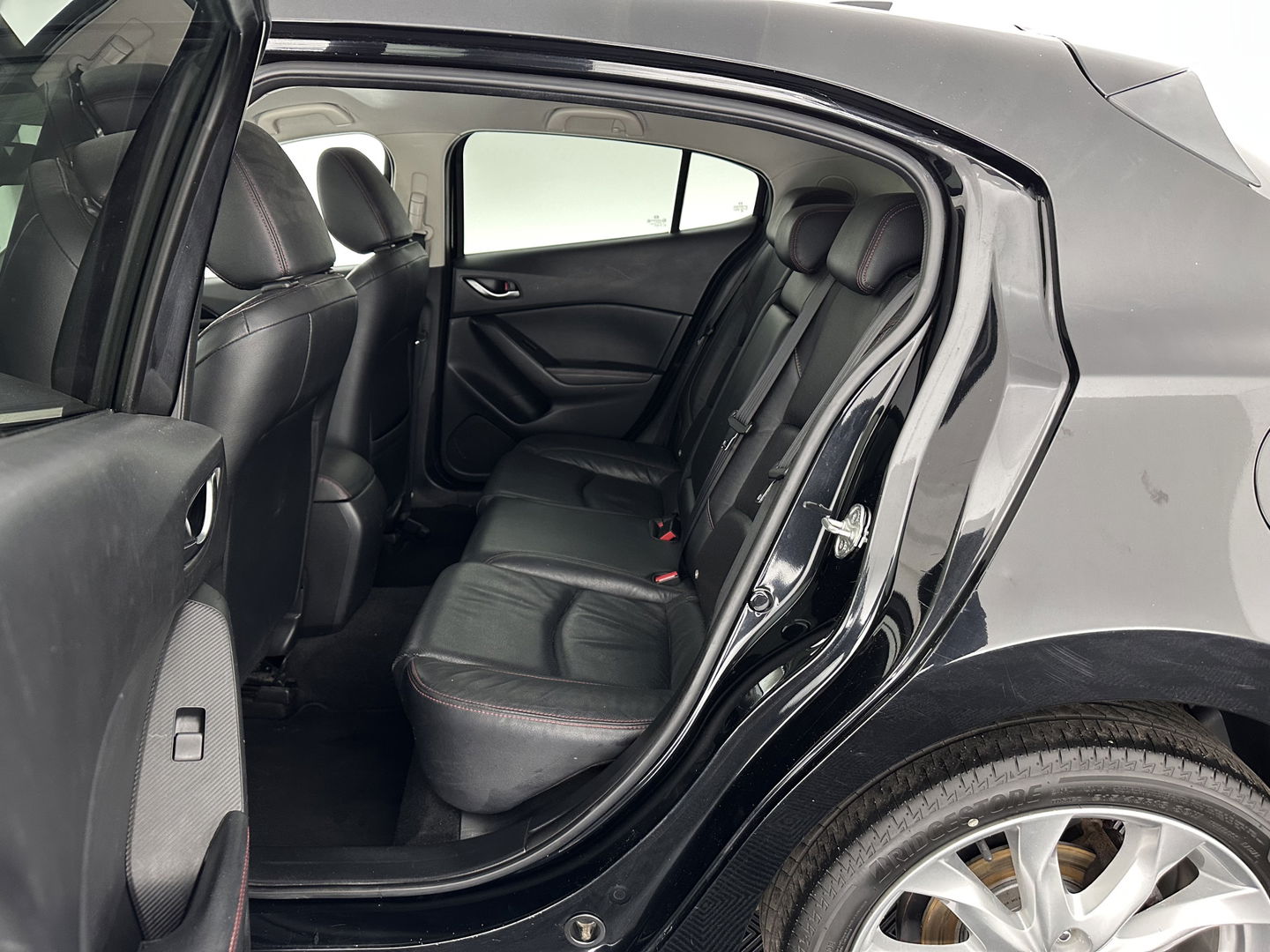 Mazda 3 2.2D Skylease GT *LEATHER | CRUISE | HEATED-COMFORTSEATS | HEAD UP | PRIVACYGLASS | XENON | TOWBAR | LANE-ASSIST |  18"ALU*