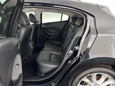 Mazda 3 2.2D Skylease GT *LEATHER | CRUISE | HEATED-COMFORTSEATS | HEAD UP | PRIVACYGLASS | XENON | TOWBAR | LANE-ASSIST |  18"ALU*