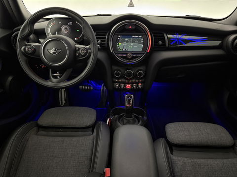 MINI Cooper 1.5 Cooper JCW | Pano | Virtual | Sfeer | Carplay | Cruise | Stoelverw. | Navi | Parkeersens.