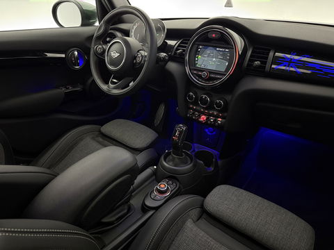 MINI Cooper 1.5 Cooper JCW | Pano | Virtual | Sfeer | Carplay | Cruise | Stoelverw. | Navi | Parkeersens.