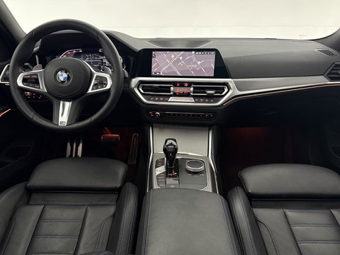 BMW 3 Serie 318i High Executive M-Sport | Pano | Virtual | Sfeer | Camera | HuD | Carplay | Stoelverw.
