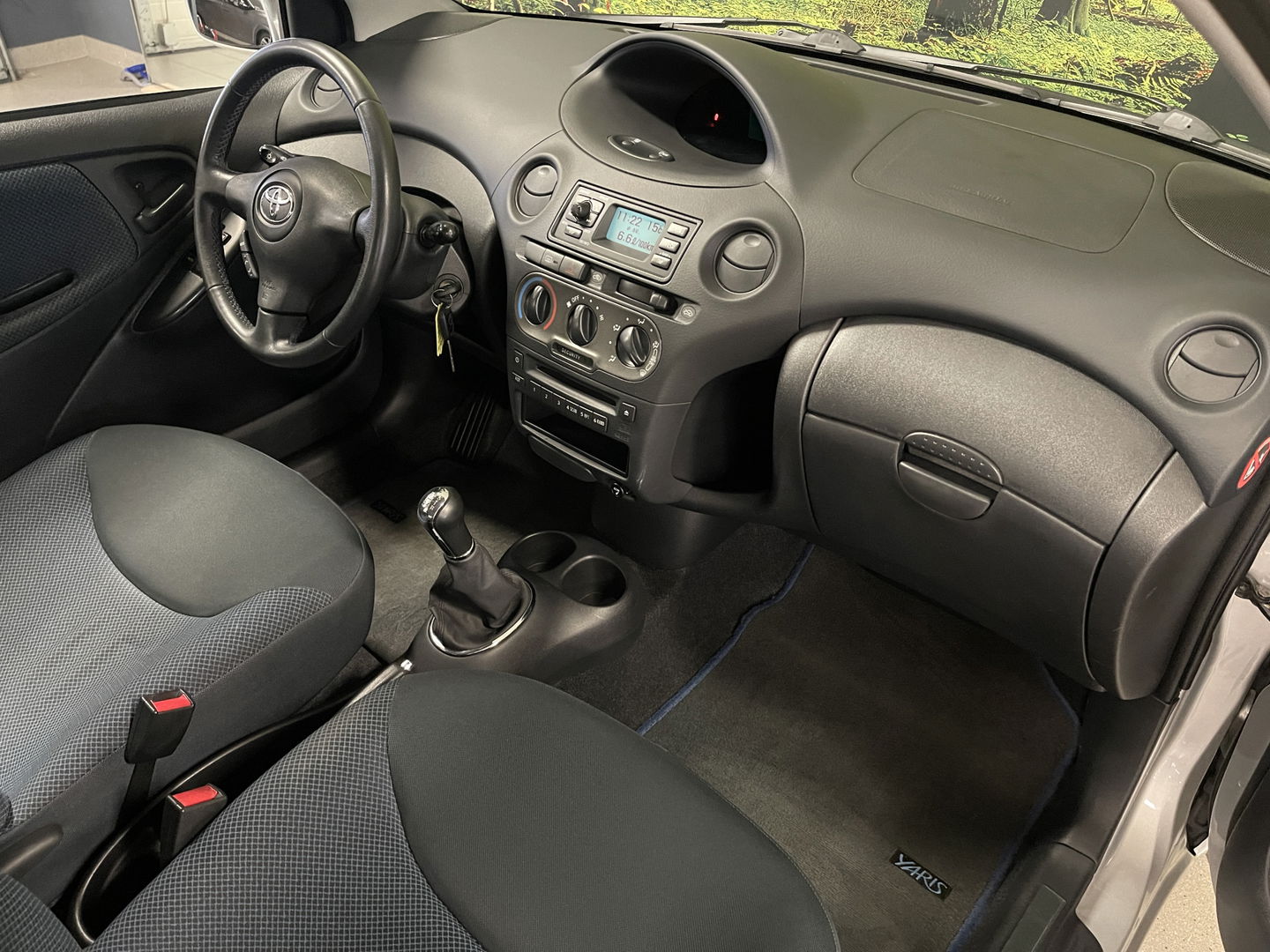 Toyota Yaris 1.3 VVT-i S-Line | Origineel Nederlands | Unieke Kilometerstand! | Lichtmetaal 14'' | Centrale Vergrendeling | stuurwiel Multifunctioneel |