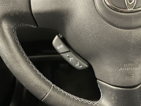 Toyota Yaris 1.3 VVT-i S-Line | Origineel Nederlands | Unieke Kilometerstand! | Lichtmetaal 14'' | Centrale Vergrendeling | stuurwiel Multifunctioneel |