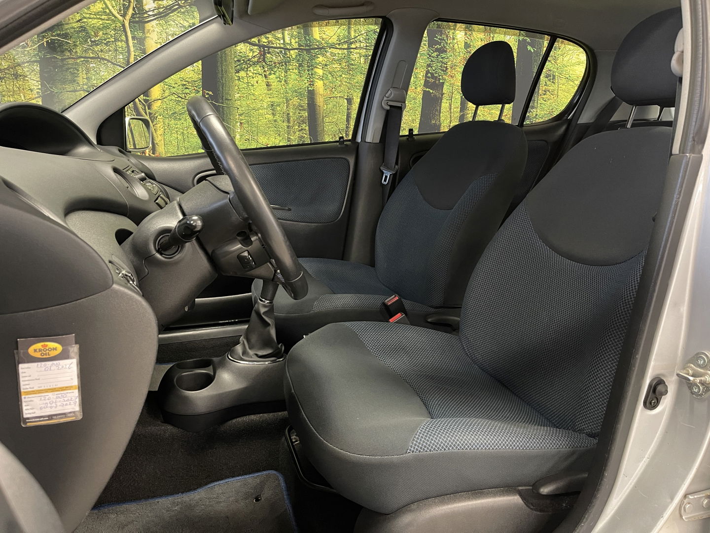 Toyota Yaris 1.3 VVT-i S-Line | Origineel Nederlands | Unieke Kilometerstand! | Lichtmetaal 14'' | Centrale Vergrendeling | stuurwiel Multifunctioneel |