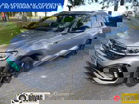 Volkswagen T-Roc - 1.5 TSI R-Line 18 INCH CarPlay Black Style pakket