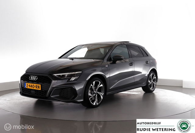 Audi A3 - Sportback 40 TFSIe 204PK S-line Advanced edition pano|acc|led|cam|nav|lmv18
