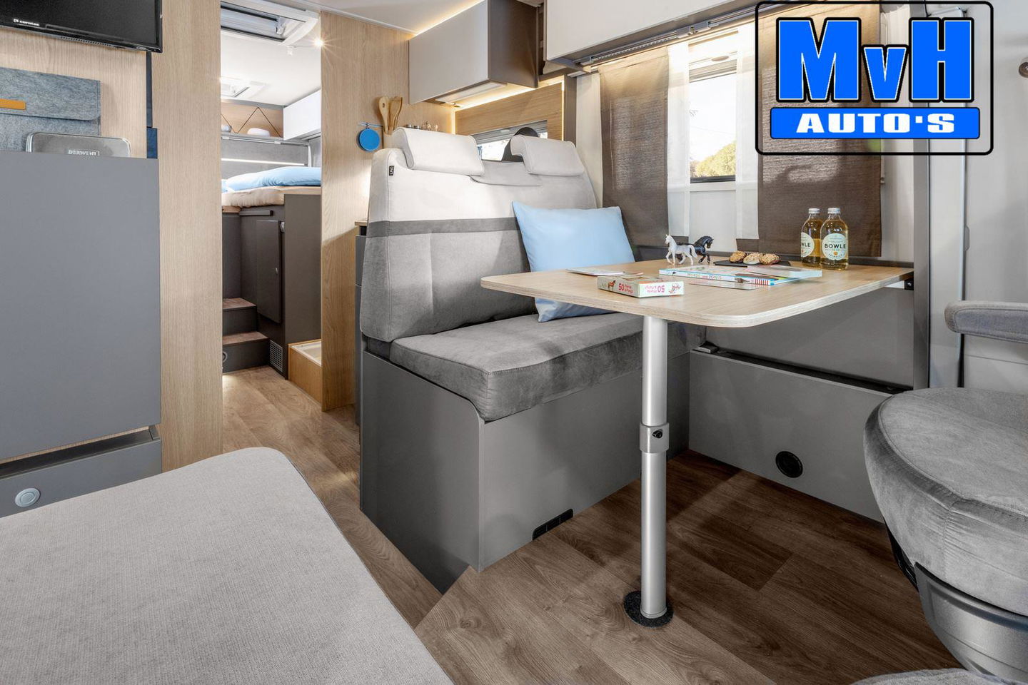 LMC H730G Lift 165 PK-HEFBED-OFFGRID-AIRCO-TV-GARANTIE