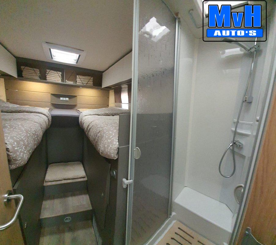 LMC H730G Lift 165 PK-HEFBED-OFFGRID-AIRCO-TV-GARANTIE