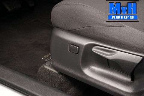 Toyota Corolla Cross Hybrid 140 Style|LUXE!|STOEL/STUUR.VERW