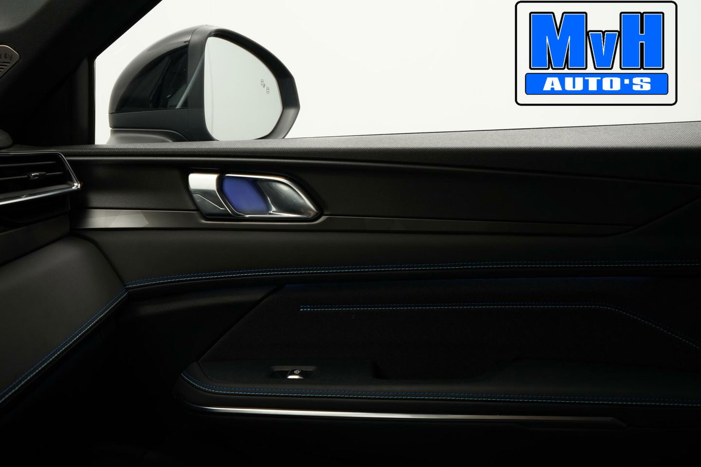 Lynk & Co 01 1.5 Plug-in Hybride|ZWARTE.HEMEL|360ºCAM|PANO|NAP