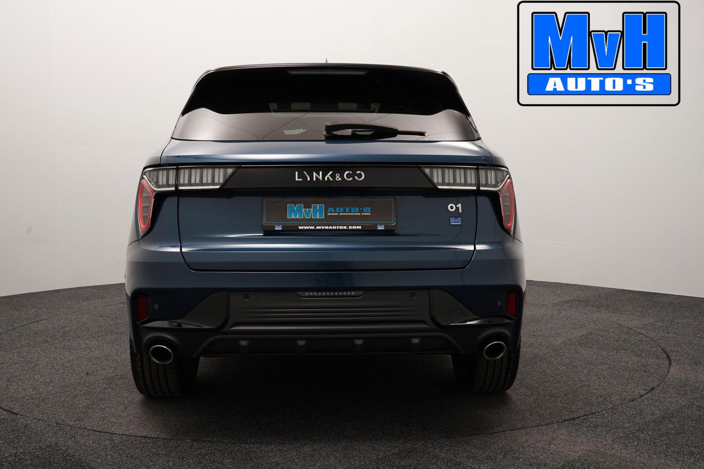 Lynk & Co 01 1.5 Plug-in Hybride|FULL BLACK|360°CAM|PANO|NAP