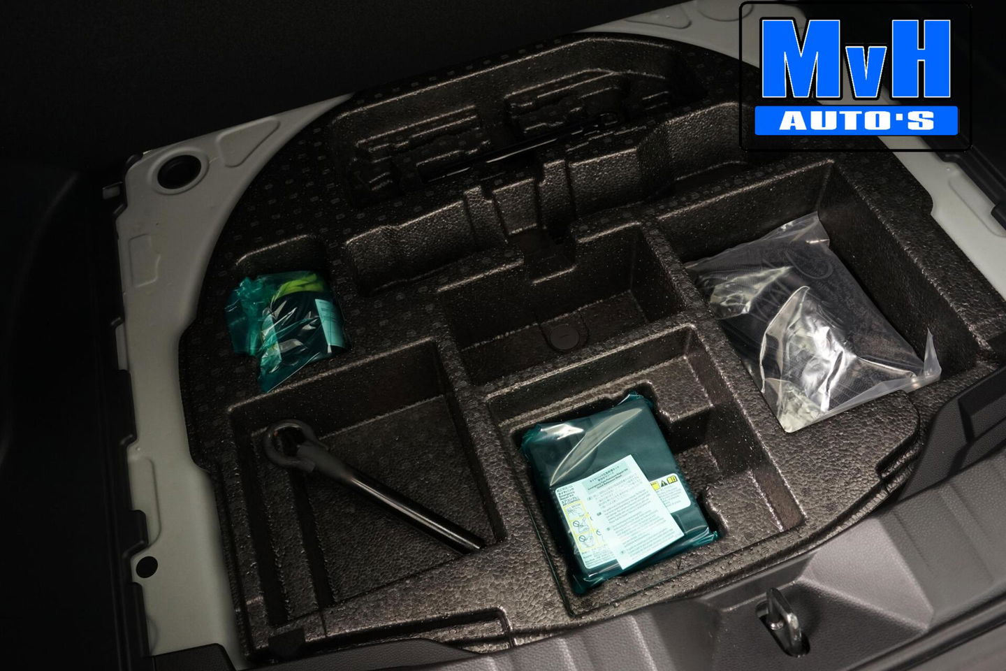 Toyota Corolla Cross Hybrid 140 Style|LUXE!|STOEL/STUUR.VERW