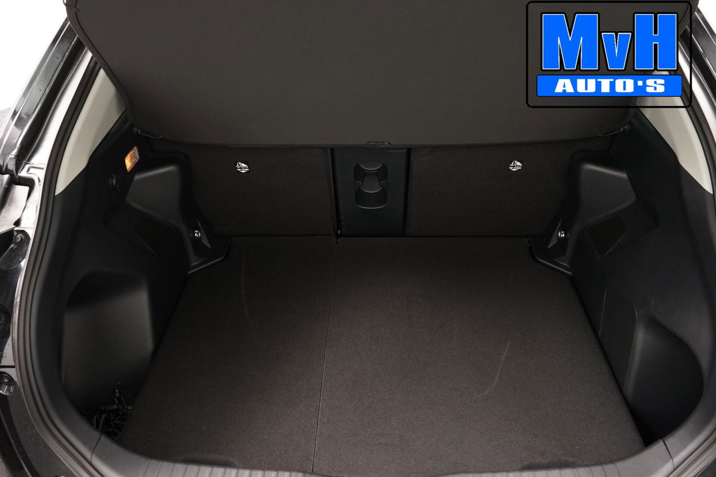 Toyota Yaris Cross 1.5 Hybrid 130 Executive|STUUR/STOELVERWARMING