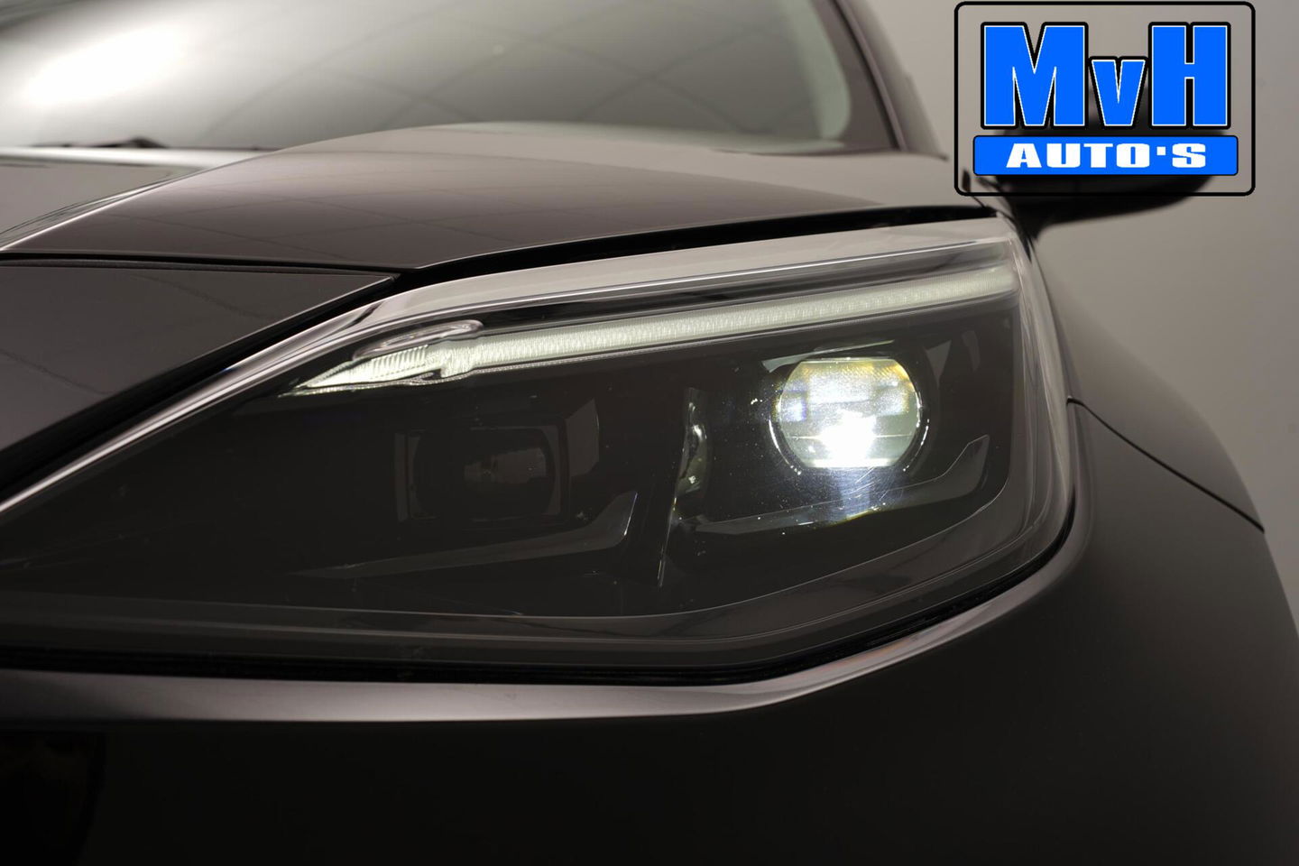 Toyota Yaris Cross 1.5 Hybrid 130 Executive|STUUR/STOELVERWARMING