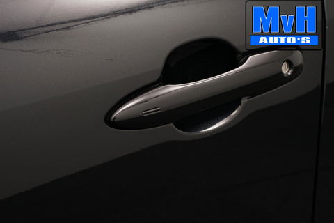 Toyota Yaris Cross 1.5 Hybrid 130 Executive|STUUR/STOELVERWARMING