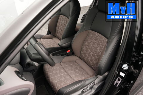 Toyota Yaris Cross 1.5 Hybrid 130 Executive|STUUR/STOELVERWARMING