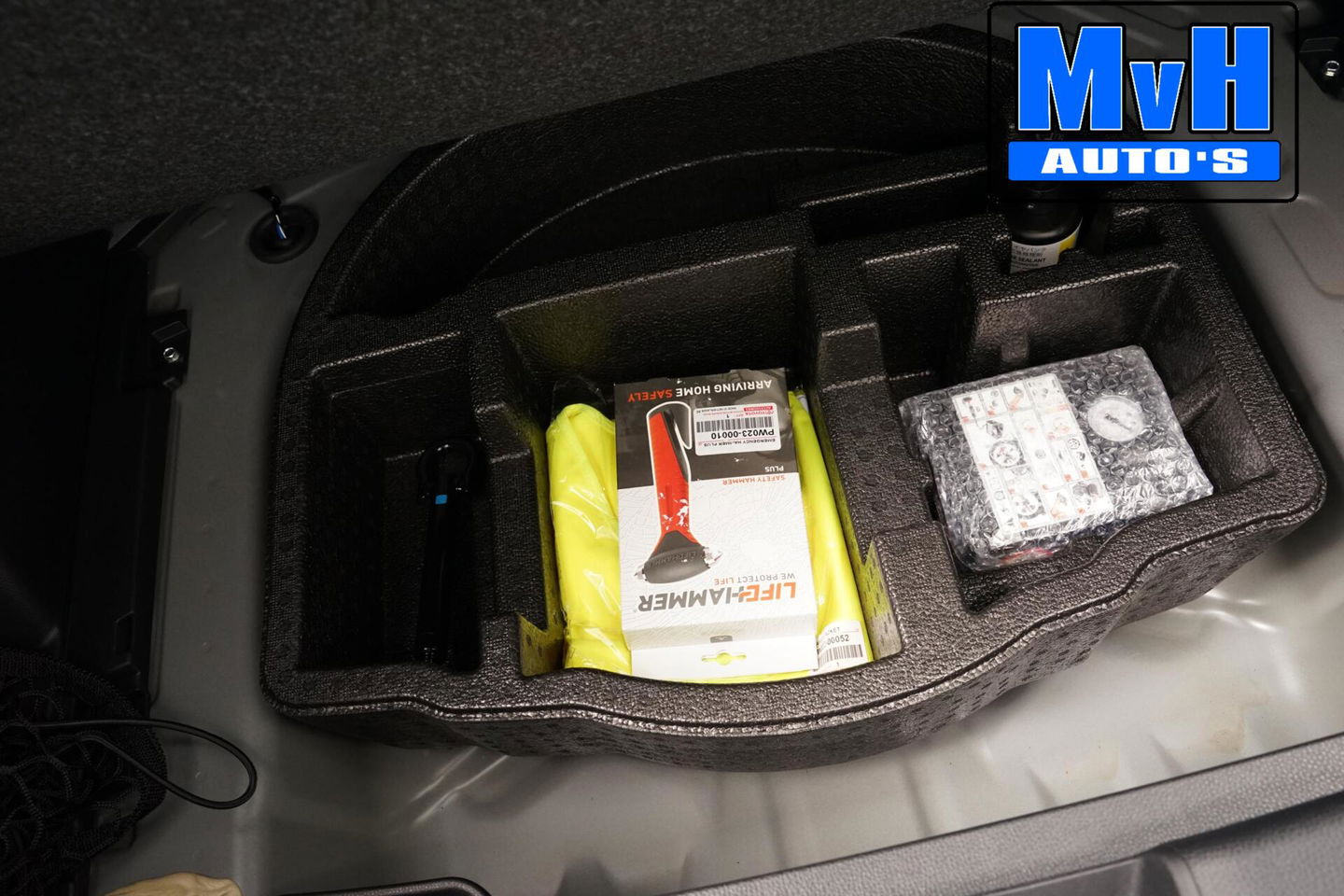 Toyota Yaris Cross 1.5 Hybrid 130 Executive|STUUR/STOELVERWARMING