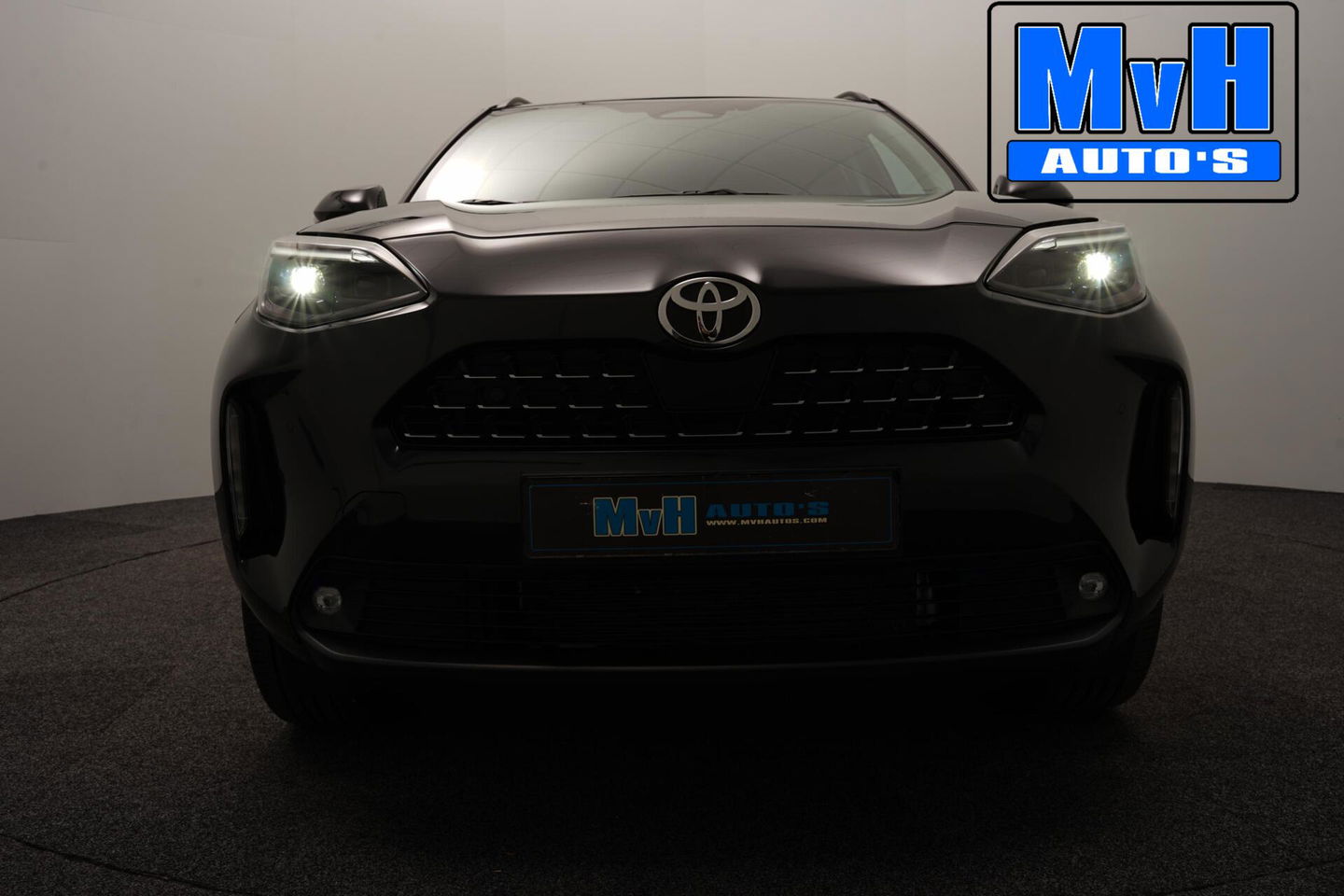 Toyota Yaris Cross 1.5 Hybrid 130 Executive|STUUR/STOELVERWARMING