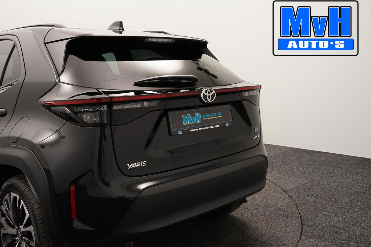 Toyota Yaris Cross 1.5 Hybrid 130 Executive|STUUR/STOELVERWARMING