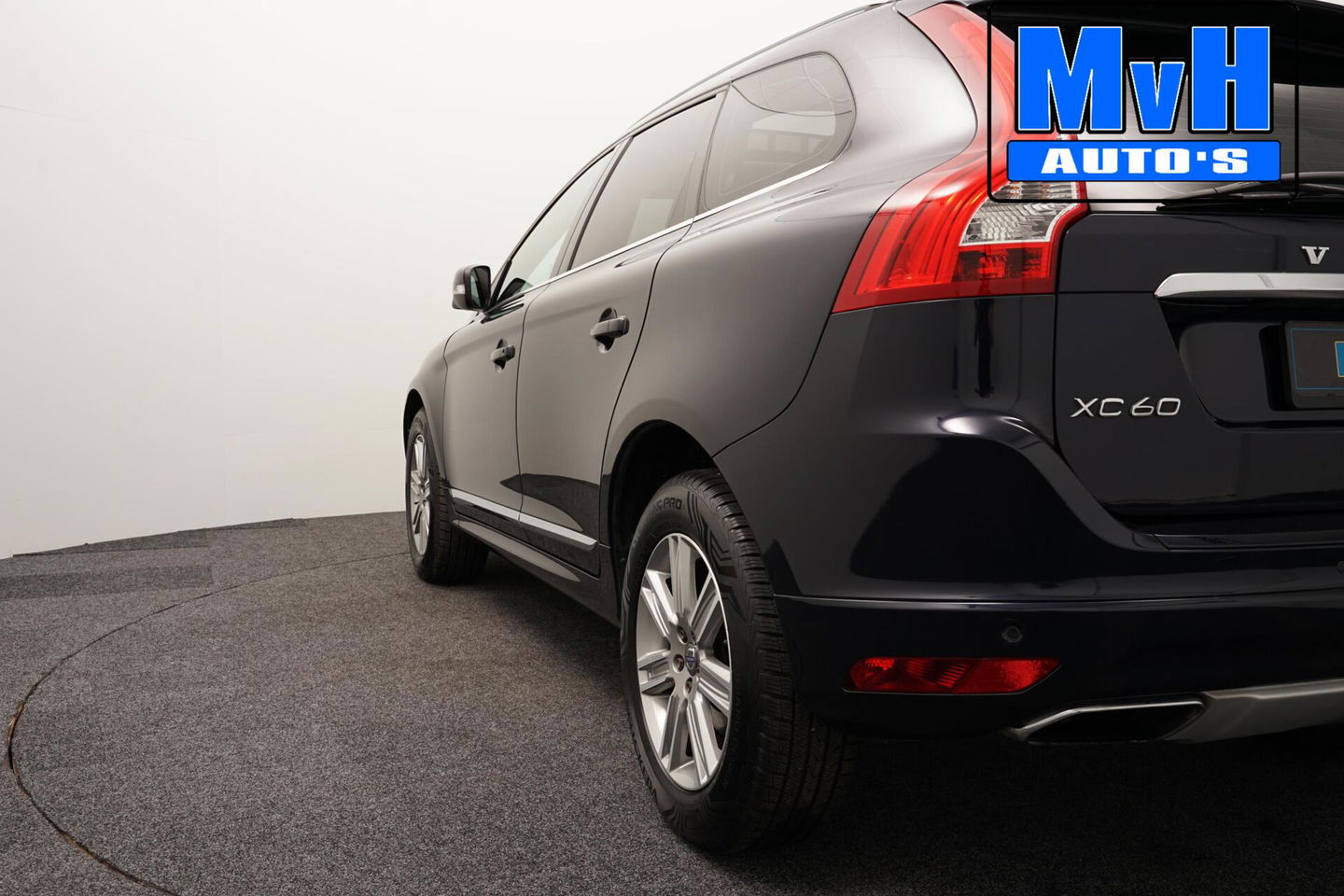 Volvo XC60 2.0 T6 Summum 306PK|PANO|H/K AUDIO|ADAP.CRUISE|TREKH