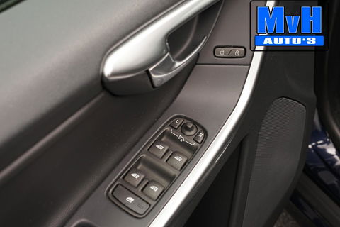 Volvo XC60 2.0 T6 Summum 306PK|PANO|H/K AUDIO|ADAP.CRUISE|TREKH