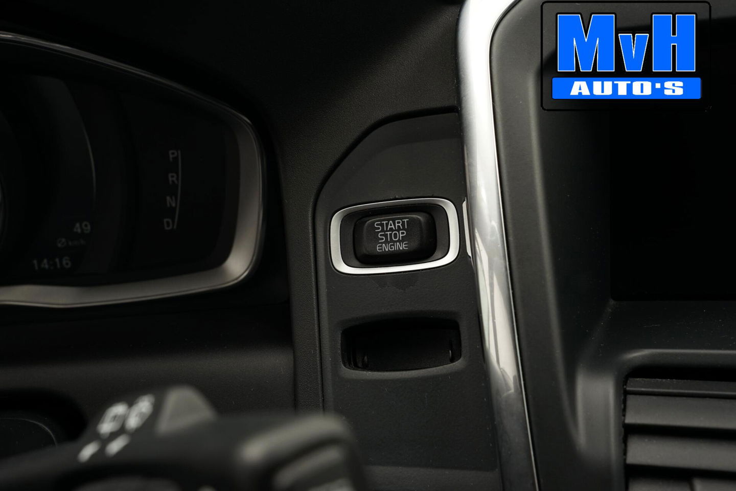 Volvo XC60 2.0 T6 Summum 306PK|PANO|H/K AUDIO|ADAP.CRUISE|TREKH