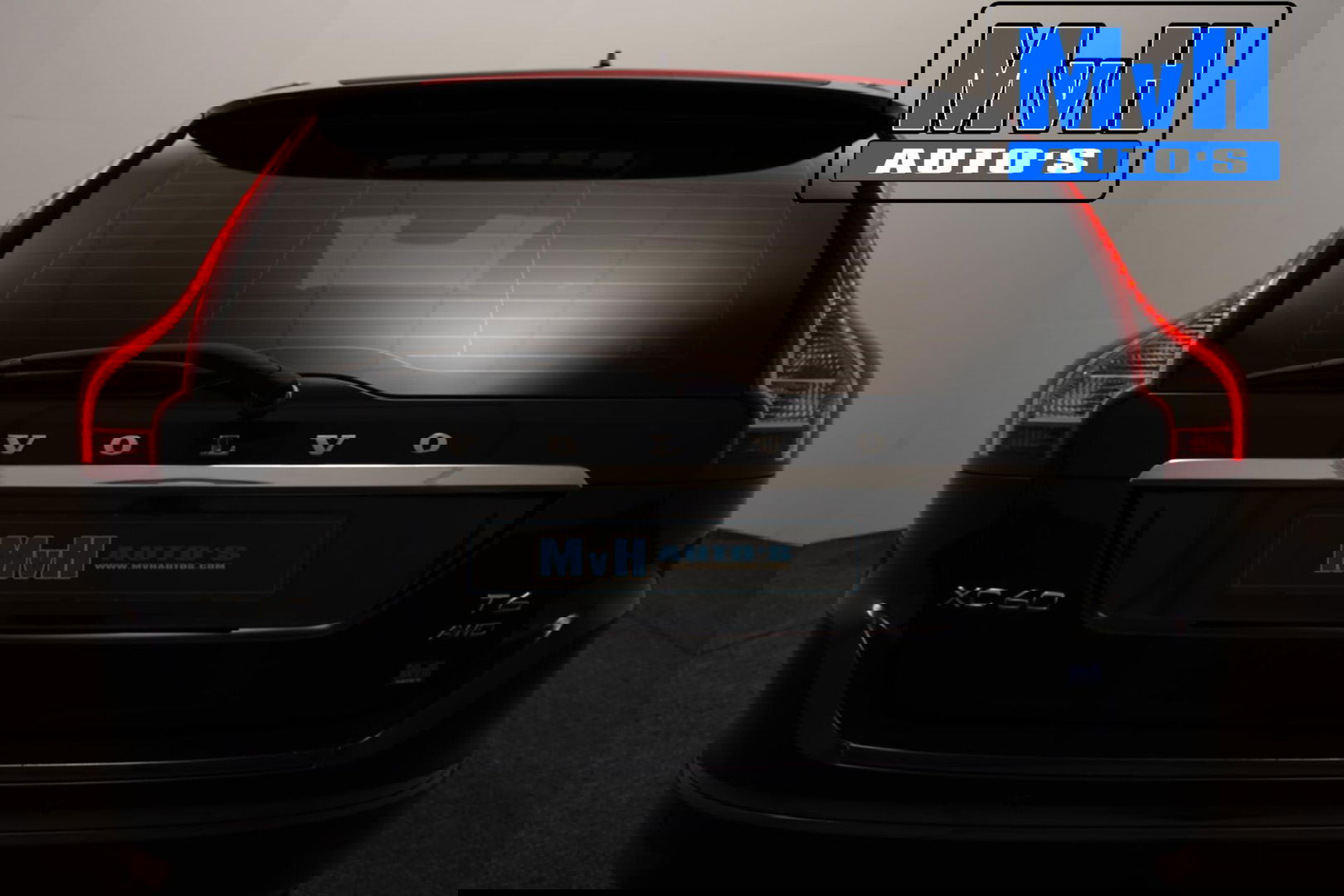 Volvo XC60 2.0 T6 Summum 306PK|PANO|H/K AUDIO|ADAP.CRUISE|TREKH