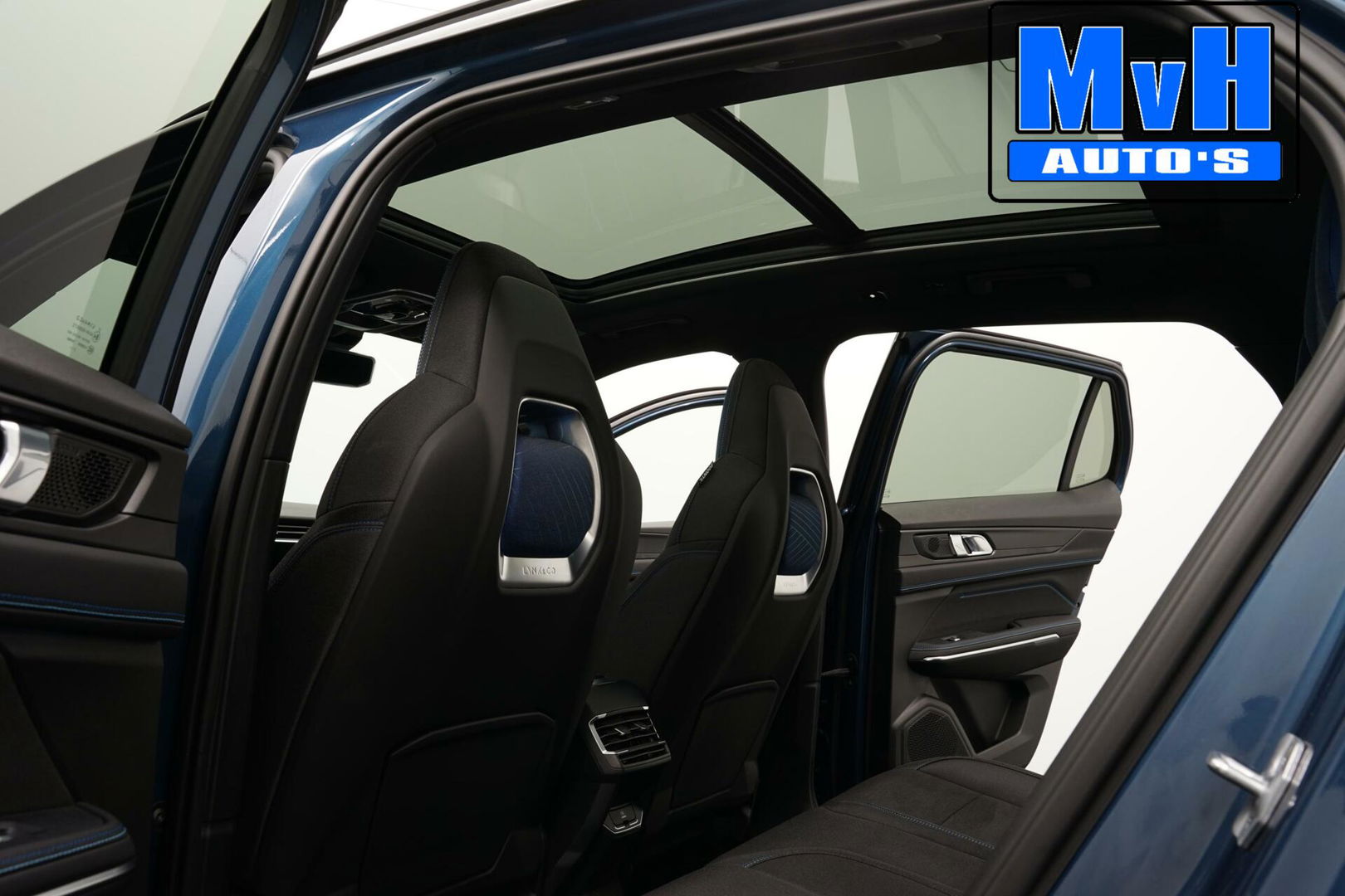 Lynk & Co 01 1.5 Plug-in Hybride|ZWARTE.HEMEL|TREKHAAK|NAP