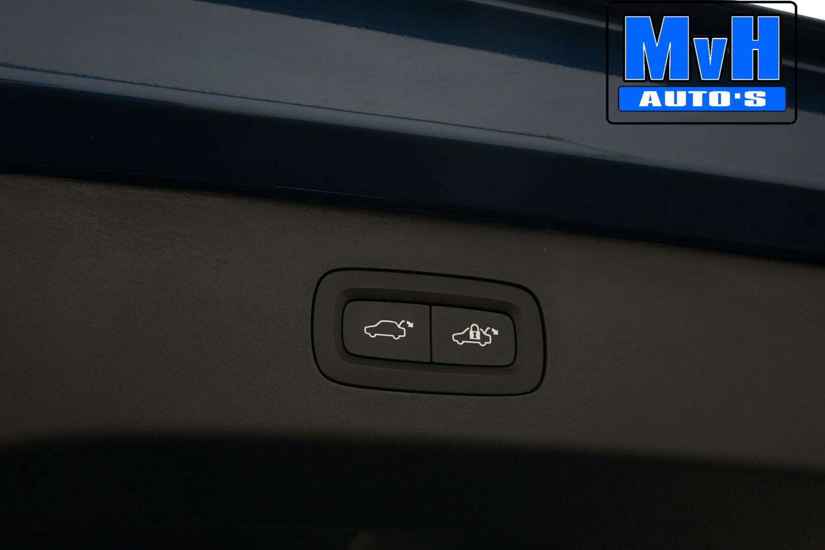 Lynk & Co 01 1.5 Plug-in Hybride|ZWARTE.HEMEL|TREKHAAK|NAP