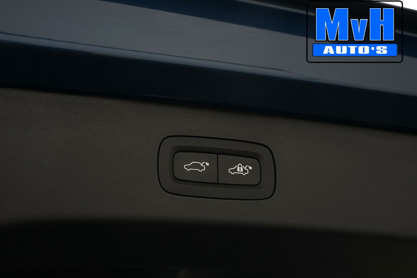 Lynk & Co 01 1.5 Plug-in Hybride|ZWARTE.HEMEL|TREKHAAK|NAP