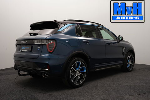 Lynk & Co 01 1.5 Plug-in Hybride|ZWARTE.HEMEL|TREKHAAK|NAP