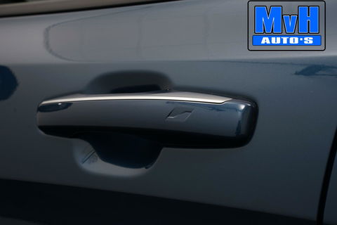 Lynk & Co 01 1.5 Plug-in Hybride|ZWARTE.HEMEL|TREKHAAK|NAP