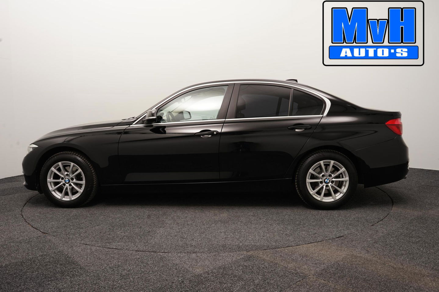 BMW 3 Serie 320i Centennial High Executive|LEER|LED|ORG.NL