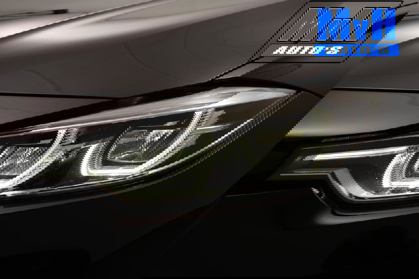 BMW 3 Serie 320i Centennial High Executive|LEER|LED|ORG.NL
