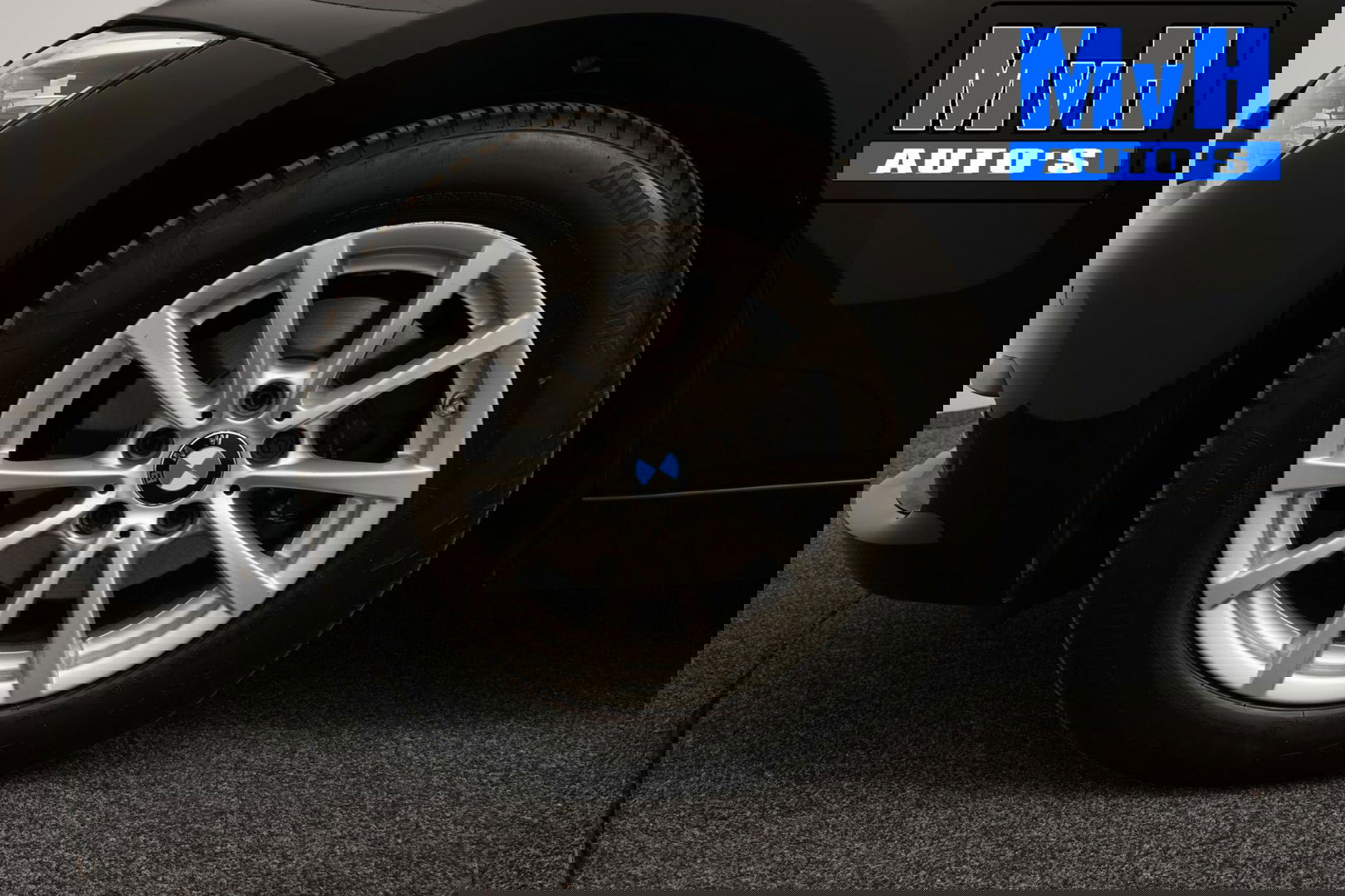 BMW 3 Serie 320i Centennial High Executive|LEER|LED|ORG.NL