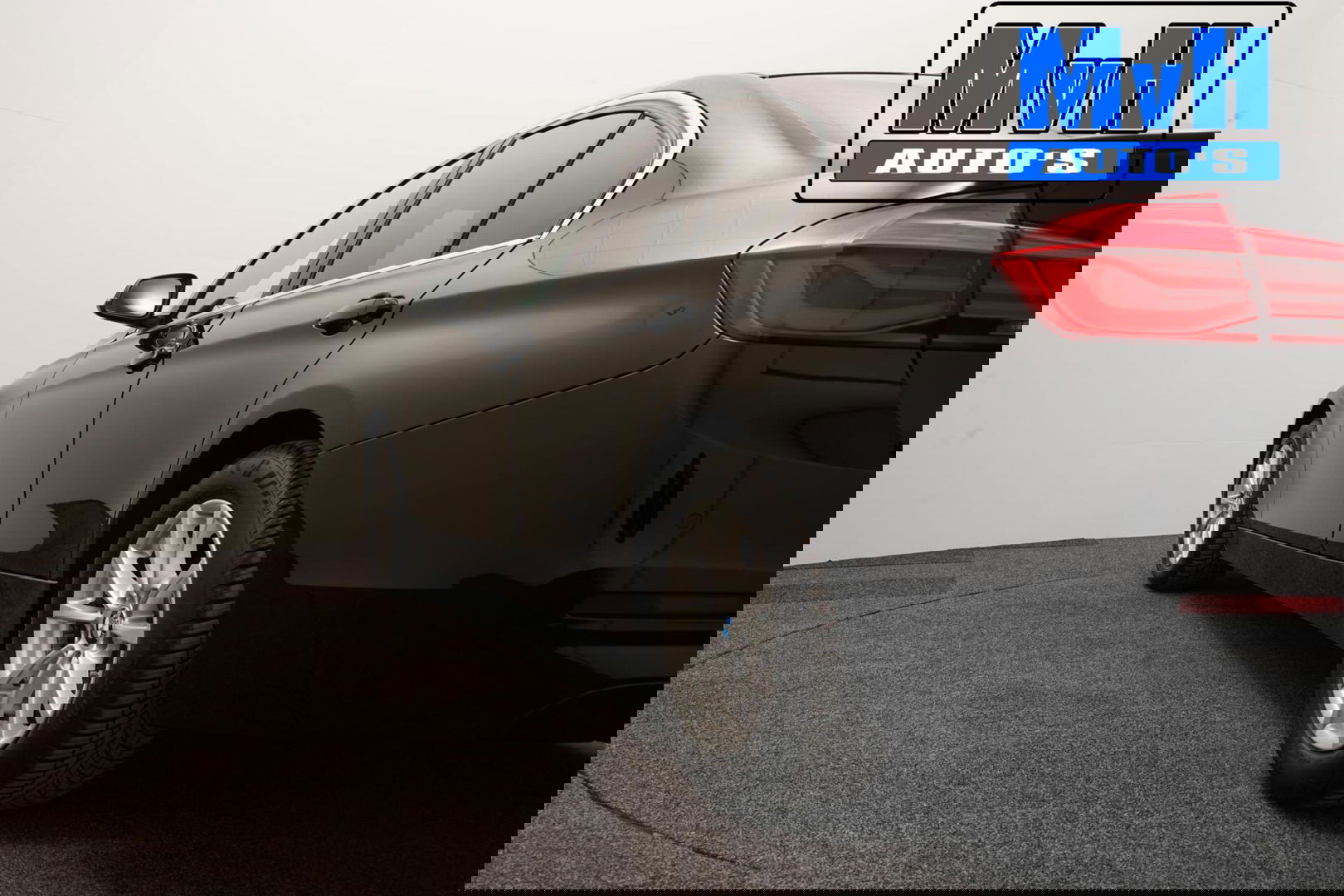 BMW 3 Serie 320i Centennial High Executive|LEER|LED|ORG.NL