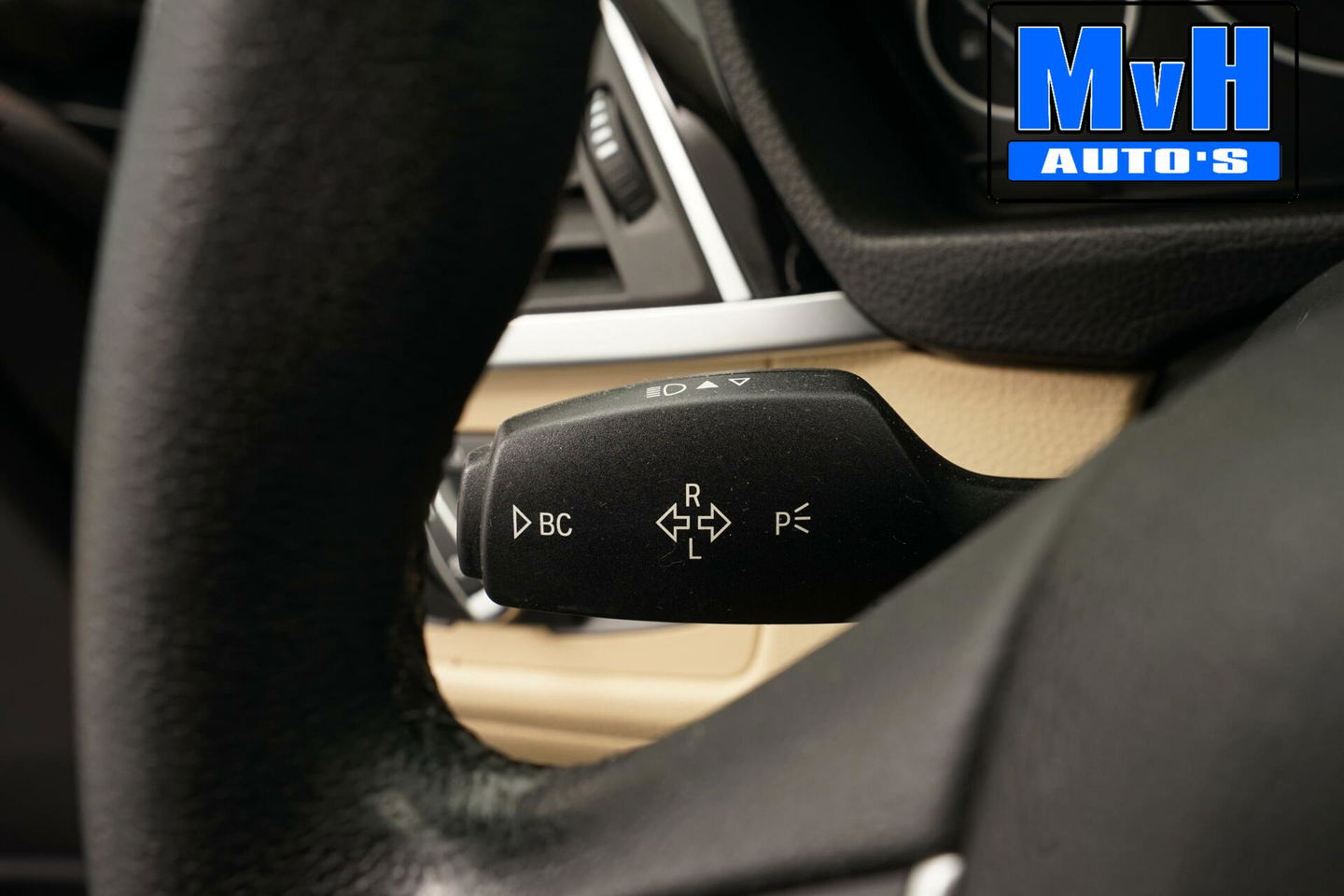 BMW 3 Serie 320i Centennial High Executive|LEER|LED|ORG.NL