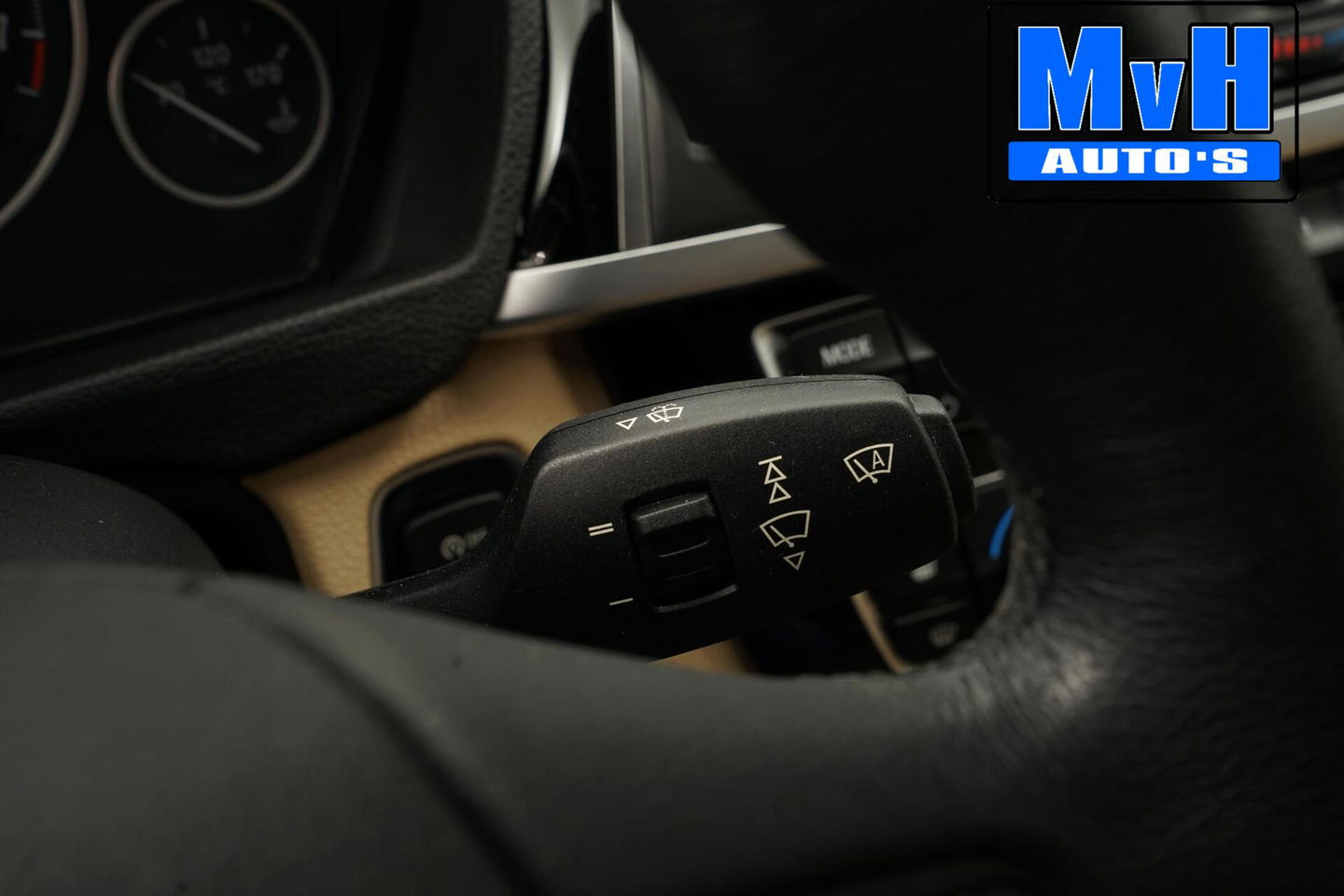 BMW 3 Serie 320i Centennial High Executive|LEER|LED|ORG.NL