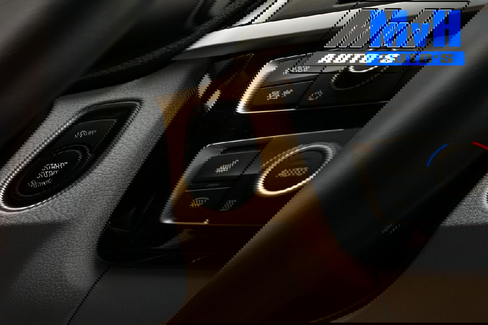 BMW 3 Serie 320i Centennial High Executive|LEER|LED|ORG.NL