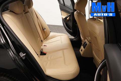 BMW 3 Serie 320i Centennial High Executive|LEER|LED|ORG.NL