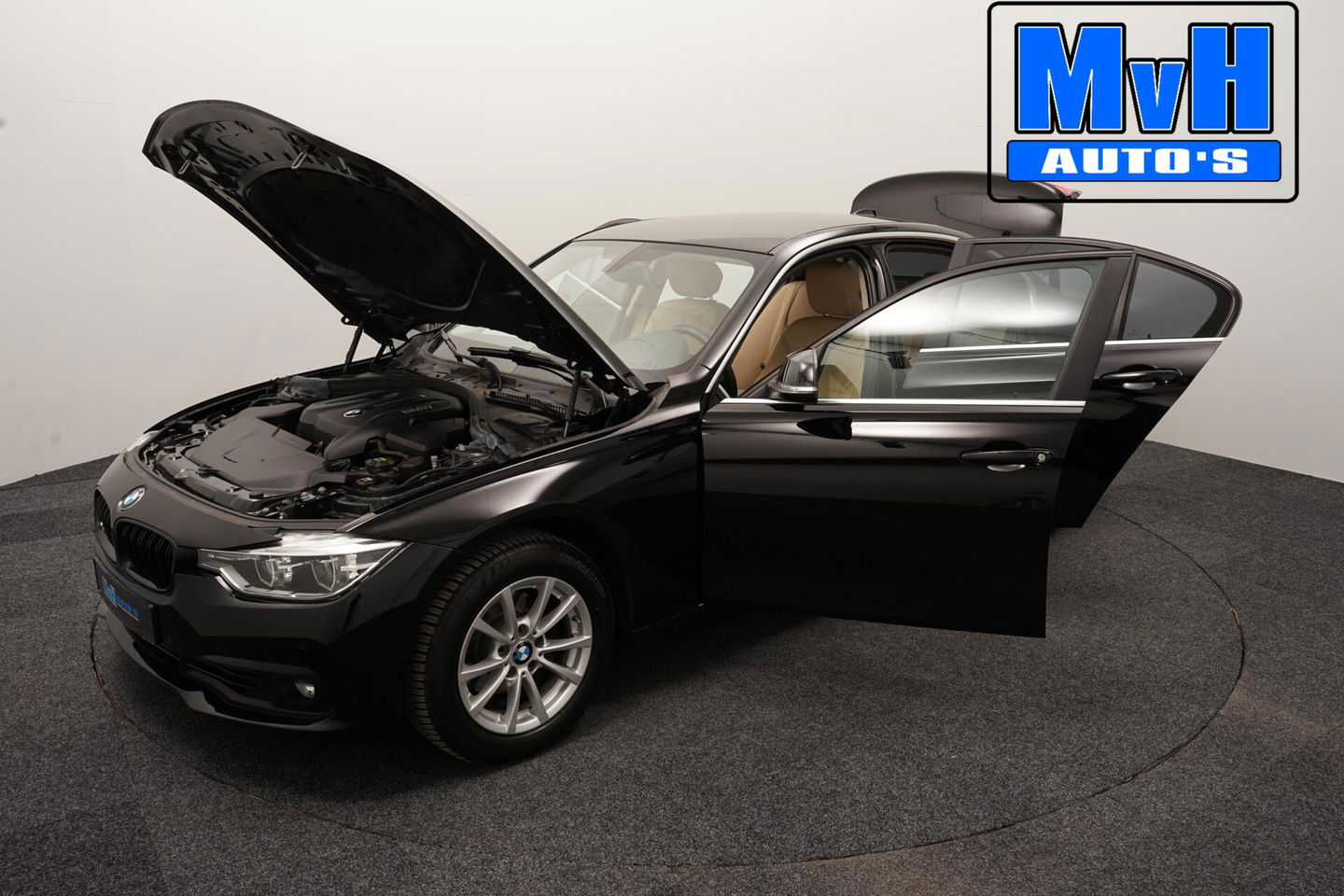 BMW 3 Serie 320i Centennial High Executive|LEER|LED|ORG.NL