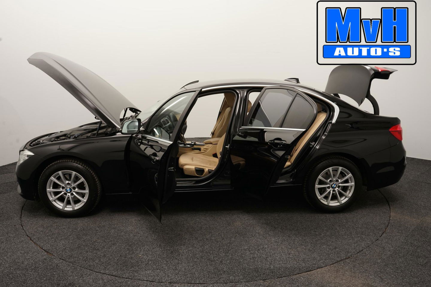 BMW 3 Serie 320i Centennial High Executive|LEER|LED|ORG.NL
