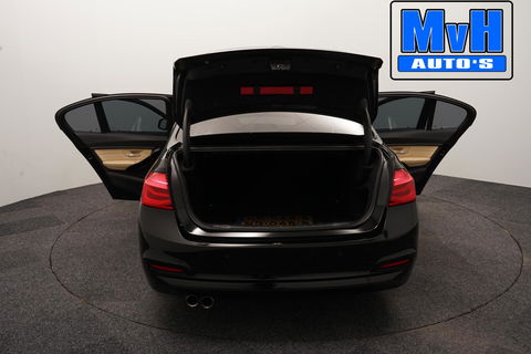 BMW 3 Serie 320i Centennial High Executive|LEER|LED|ORG.NL