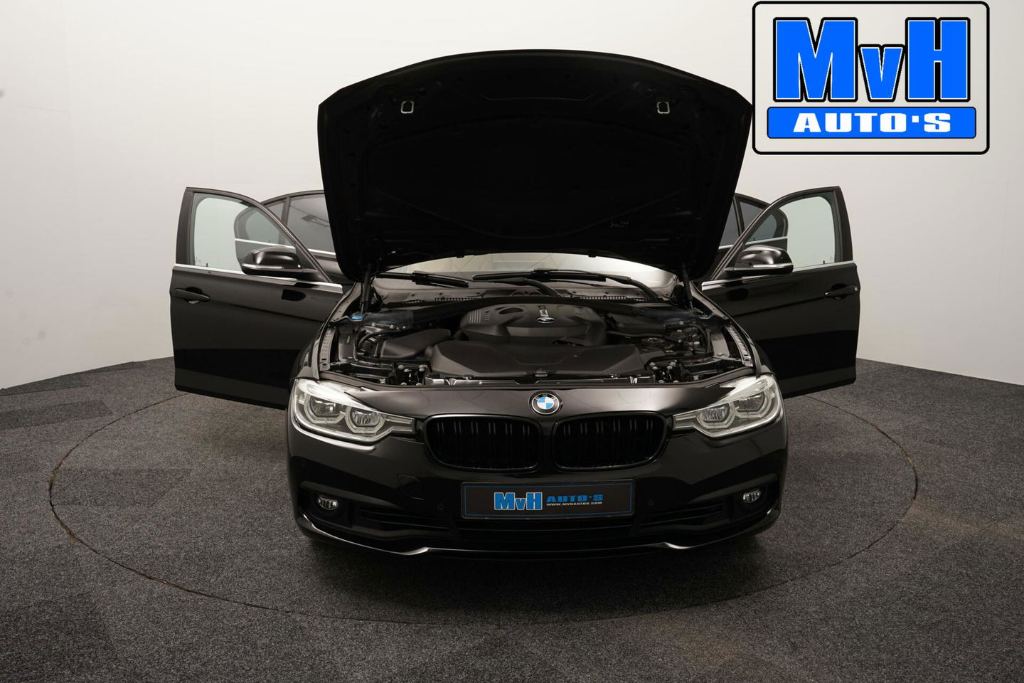 BMW 3 Serie 320i Centennial High Executive|LEER|LED|ORG.NL