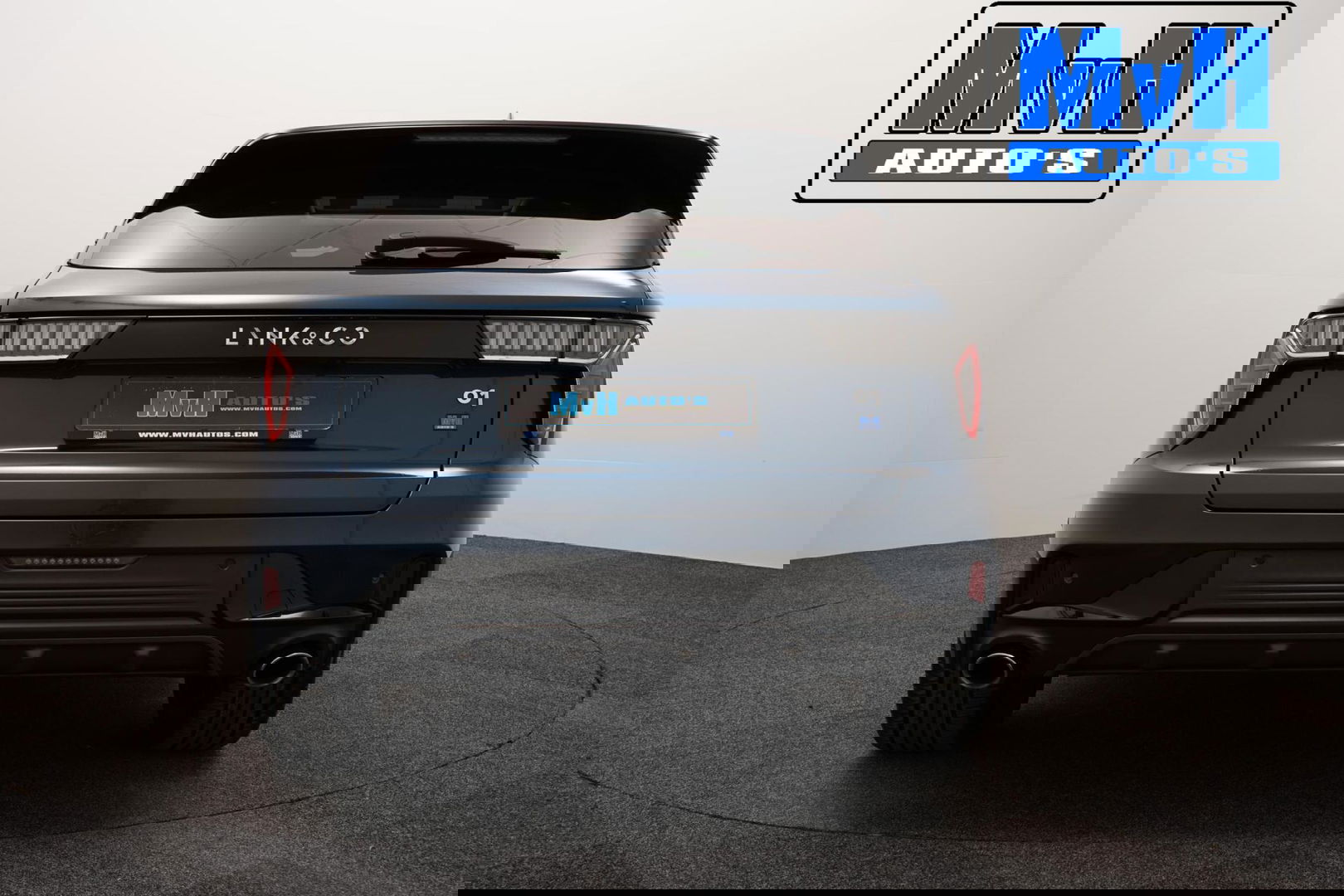 Lynk & Co 01 1.5 Hybride|FULL BLACK|LEER|PANO|360°CAM|NAP