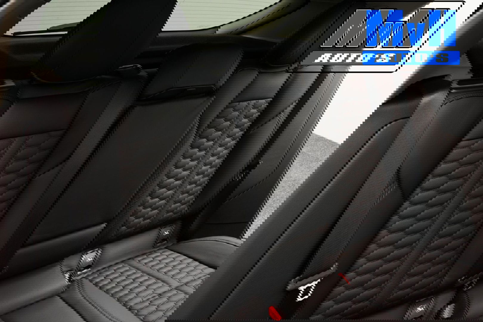 Lynk & Co 01 1.5 Hybride|FULL BLACK|LEER|PANO|360°CAM|NAP