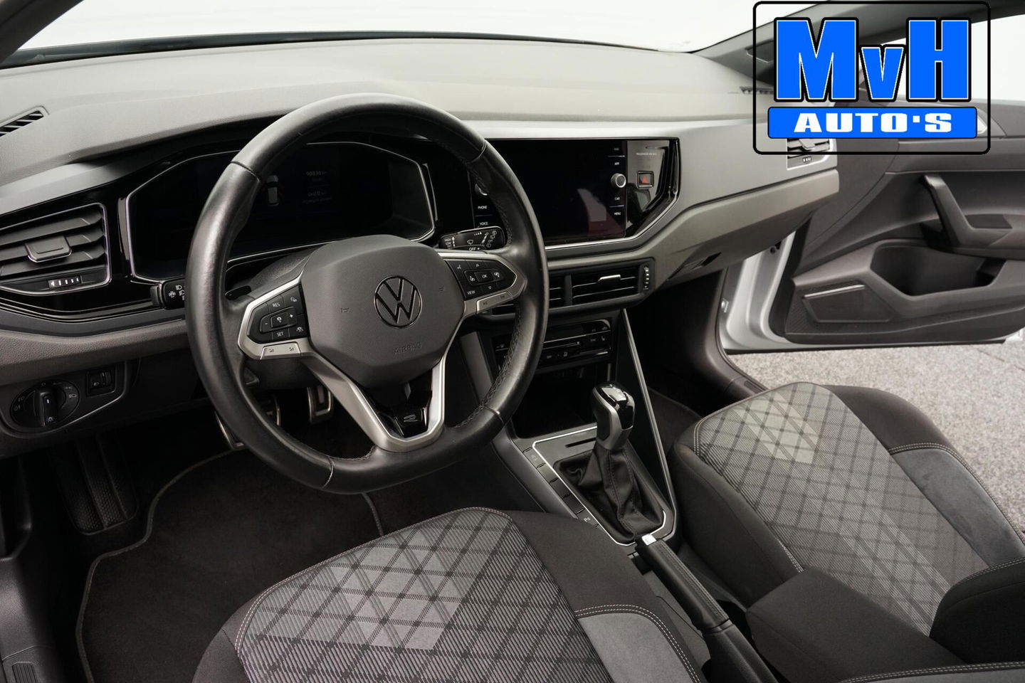 Volkswagen Polo 1.0 TSI R-Line|DSG|ACC|CAMERA|STOELVERW|NAP