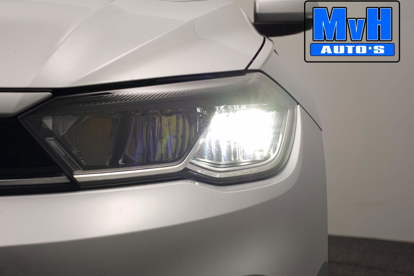 Volkswagen Polo 1.0 TSI R-Line|DSG|ACC|CAMERA|STOELVERW|NAP