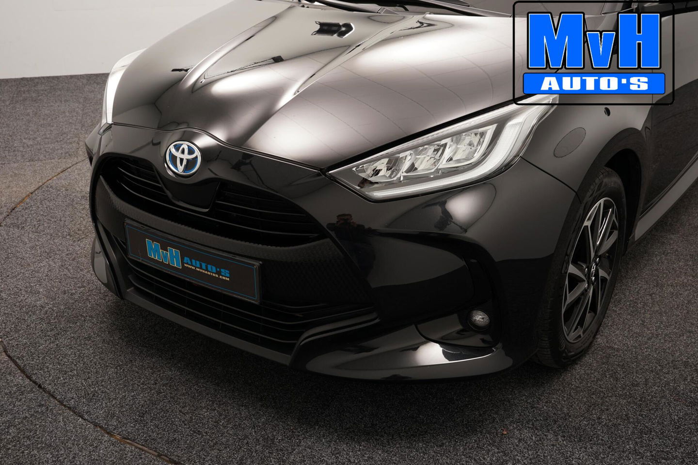 Toyota Yaris 1.5 Hybrid Dynamic|CAMERA|CARPLAY|ACC|LED|NAP